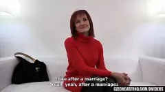 تشغيل Hot MILF's Hardcore Home Movie: كبير الثدي والإصبع العمل