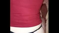 Reproducir Me toca delicatessencioso y me deja mojadita ladrar