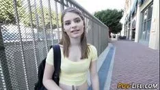 Reproducir Barkertitle adolescente touchwooded